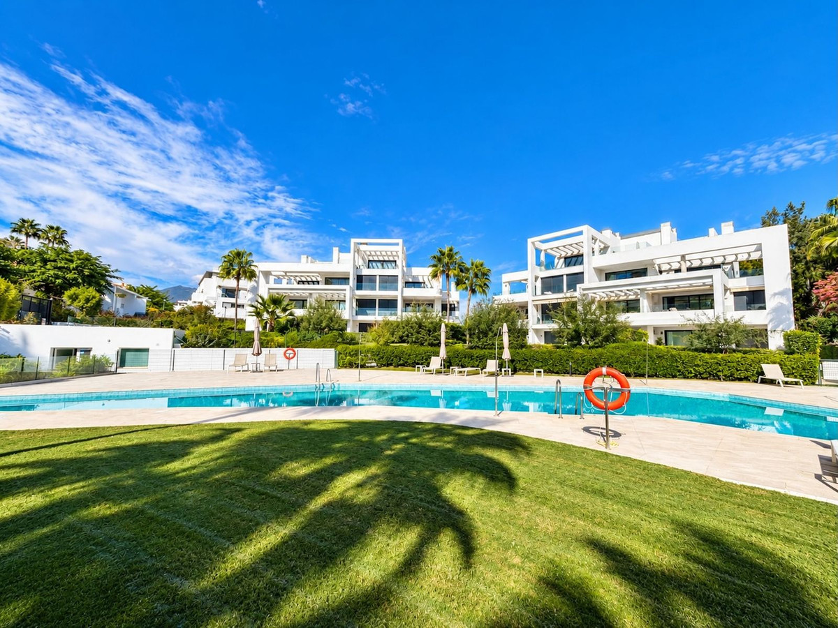 3-slaapkamer penthouse in Benahavís met ruime terrassen en Atalaya Golf‑share in Benahavís - foto 11