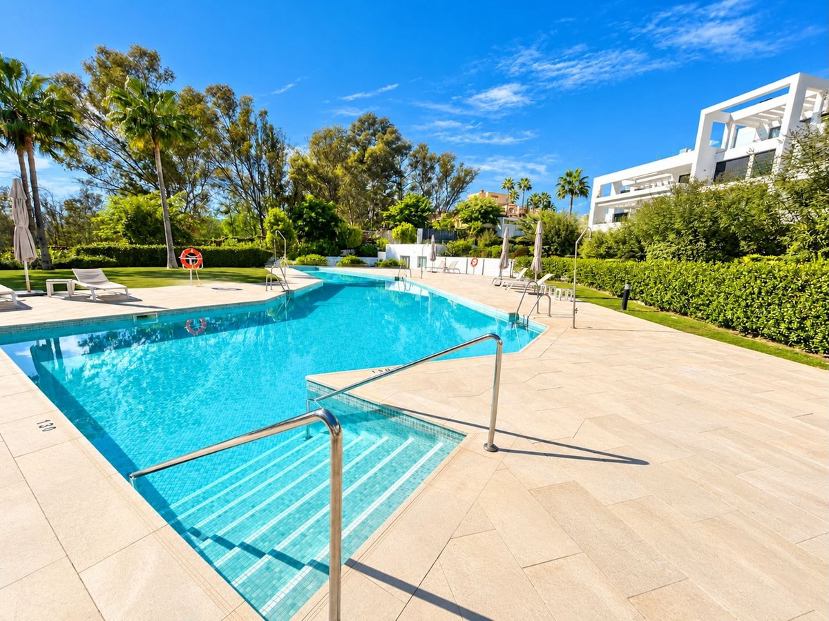3-slaapkamer penthouse in Benahavís met ruime terrassen en Atalaya Golf‑share in Benahavís - foto 20