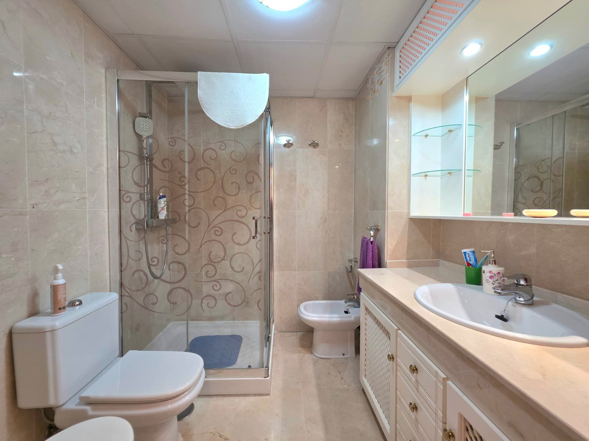 2 bedroom Apartment in Marbella in Marbella - foto 18