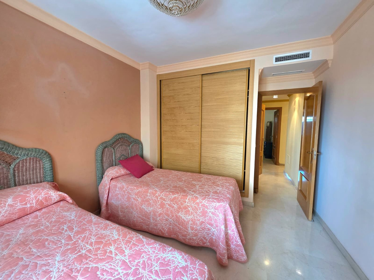 2 bedroom Apartment in Marbella in Marbella - foto 20