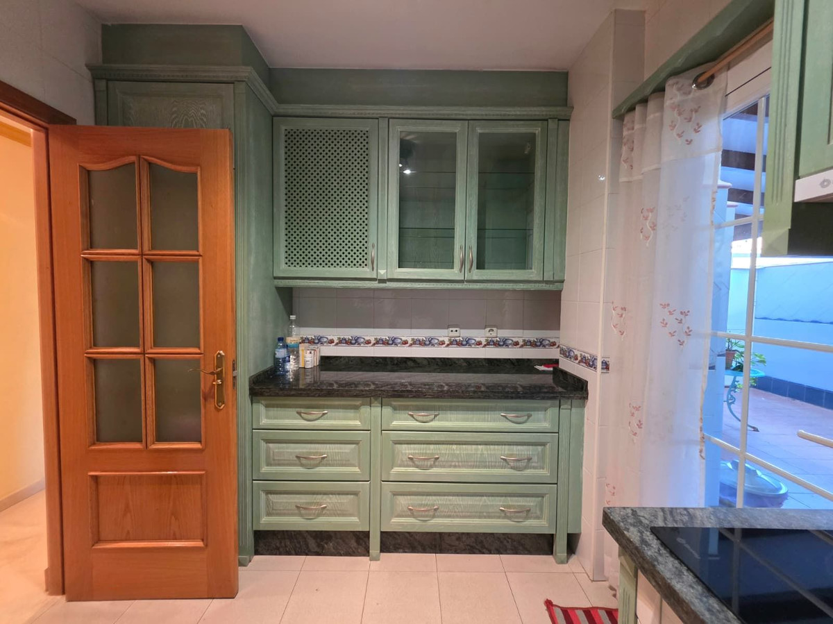2 bedroom Apartment in Marbella in Marbella - foto 7