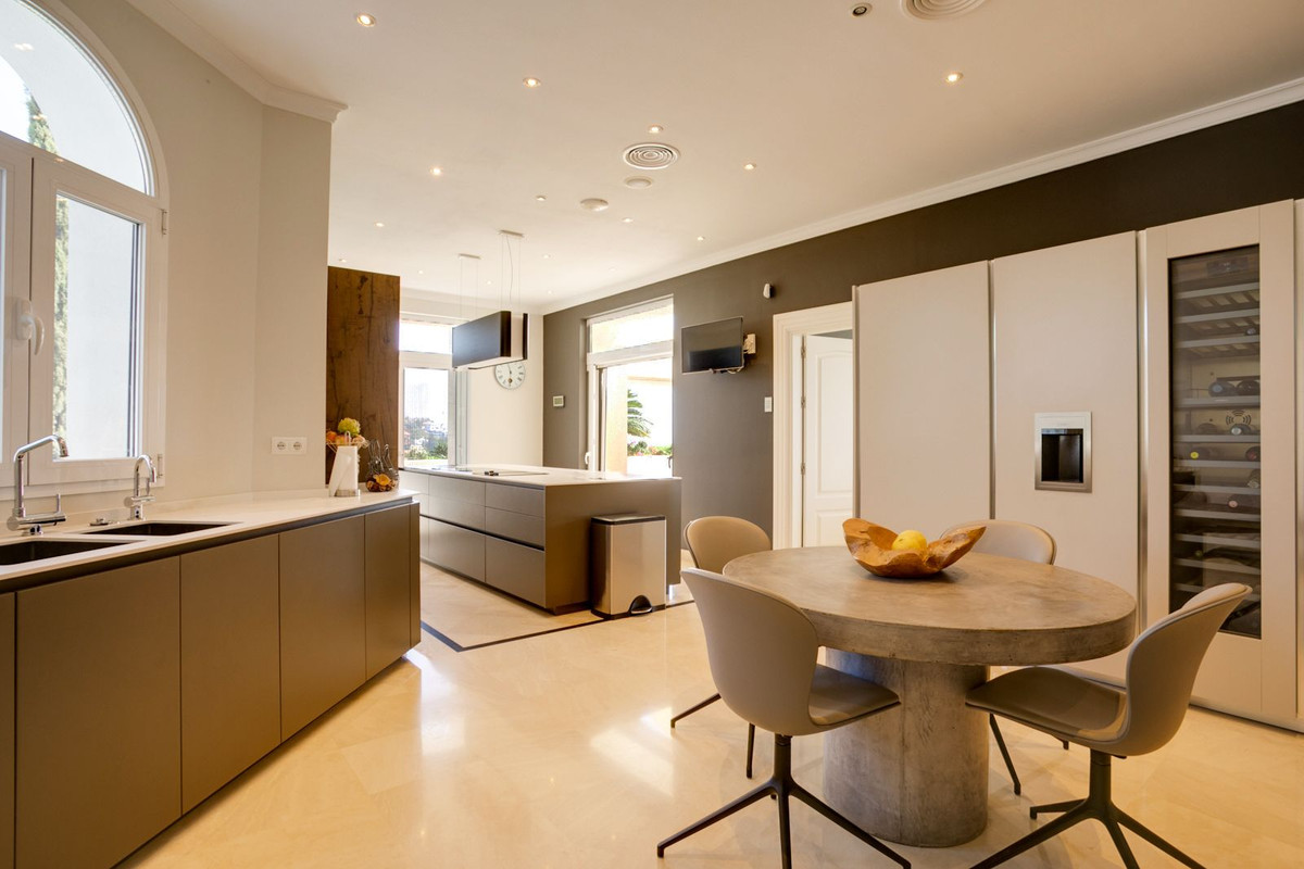 Vijf-slaapkamer villa in Benahavís in Benahavís - foto 11