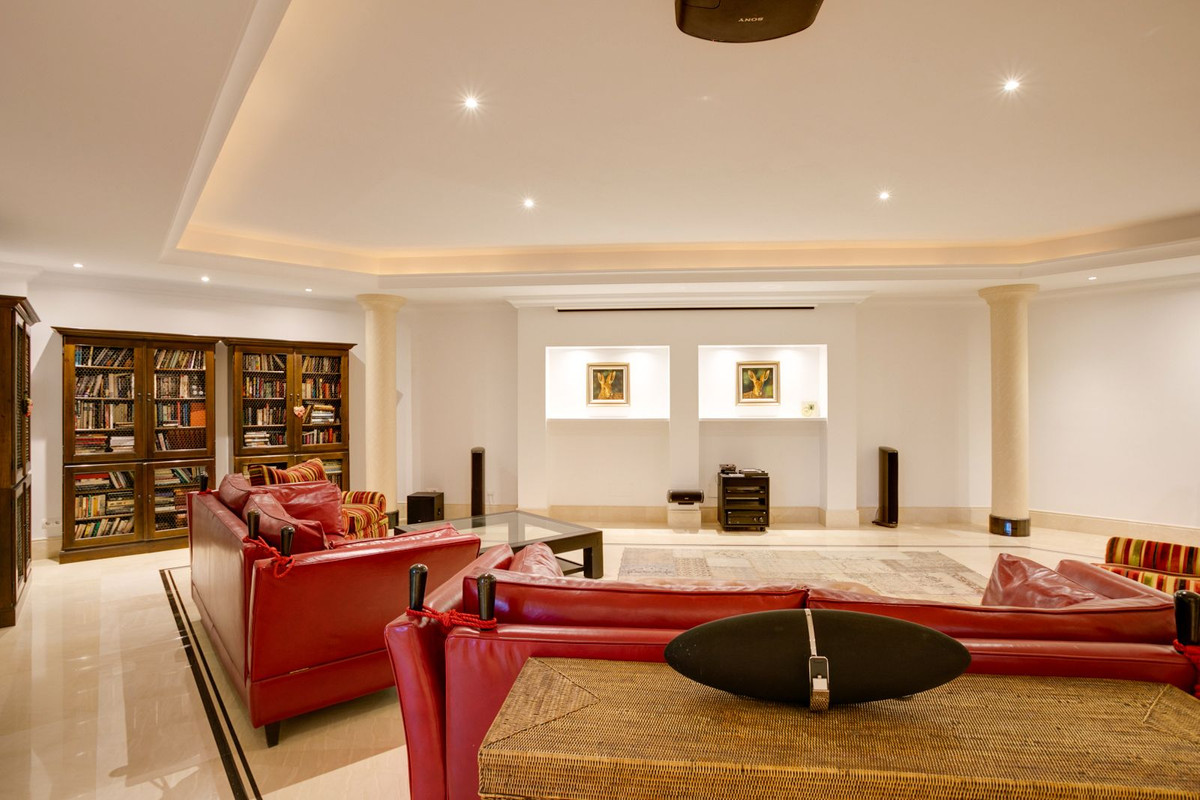 Vijf-slaapkamer villa in Benahavís in Benahavís - foto 16