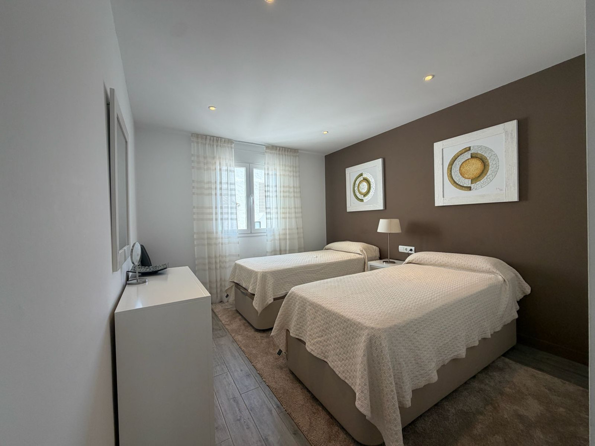 2 bedroom Apartment in Puerto Banús in Puerto Banús - foto 8
