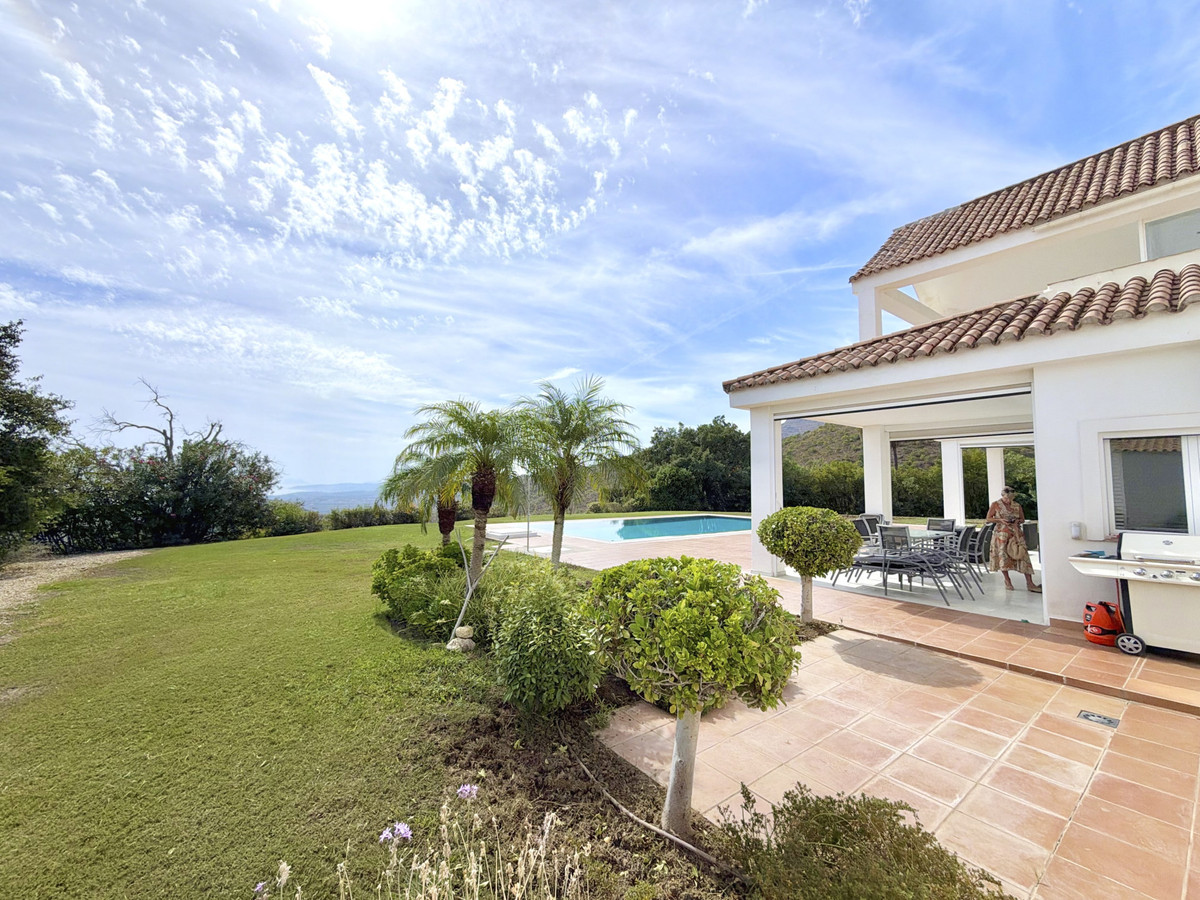 4 bedroom House in Estepona - foto 2