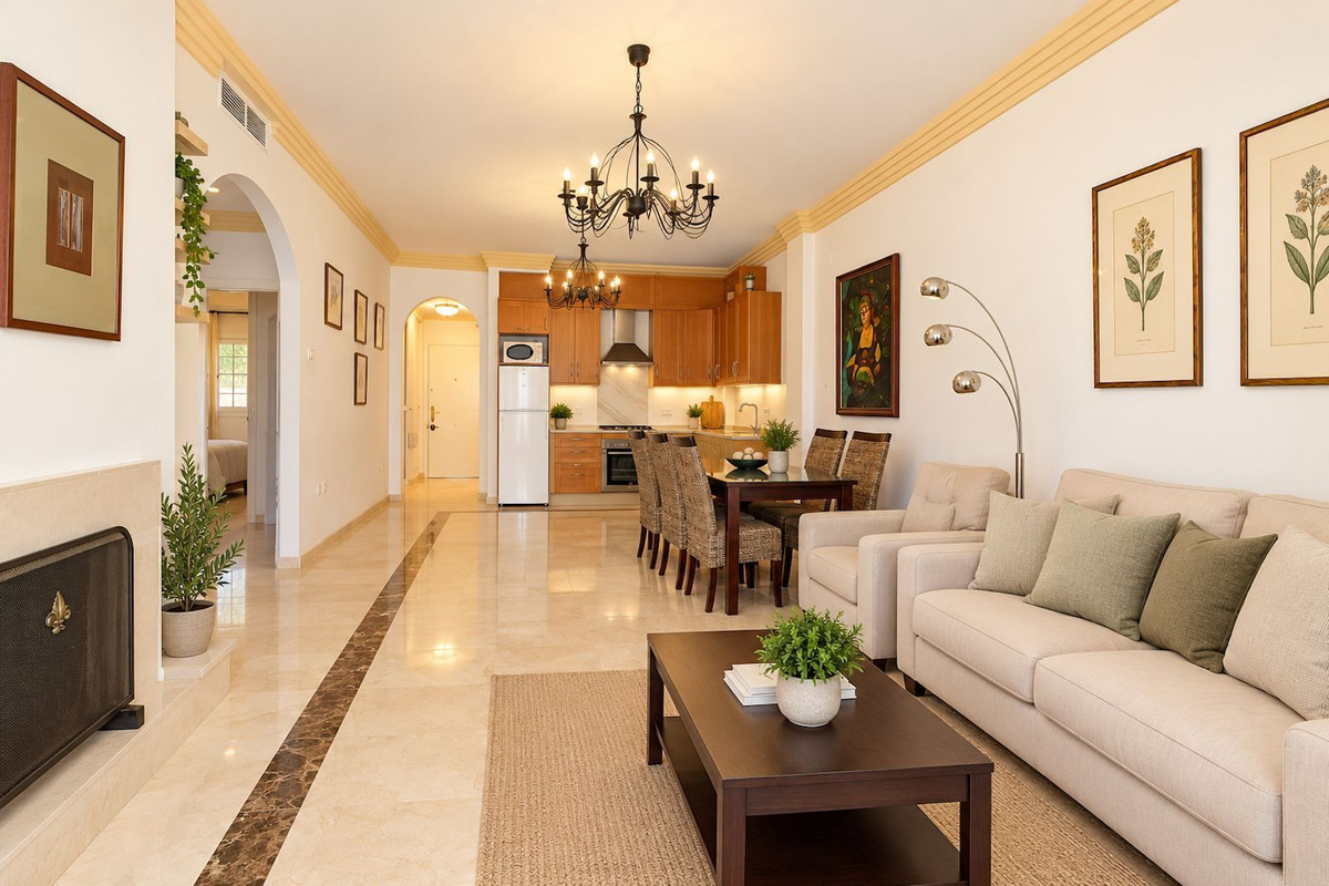 Drie-slaapkamerappartement met terras in Nueva Andalucía in Nueva Andalucía - foto 16