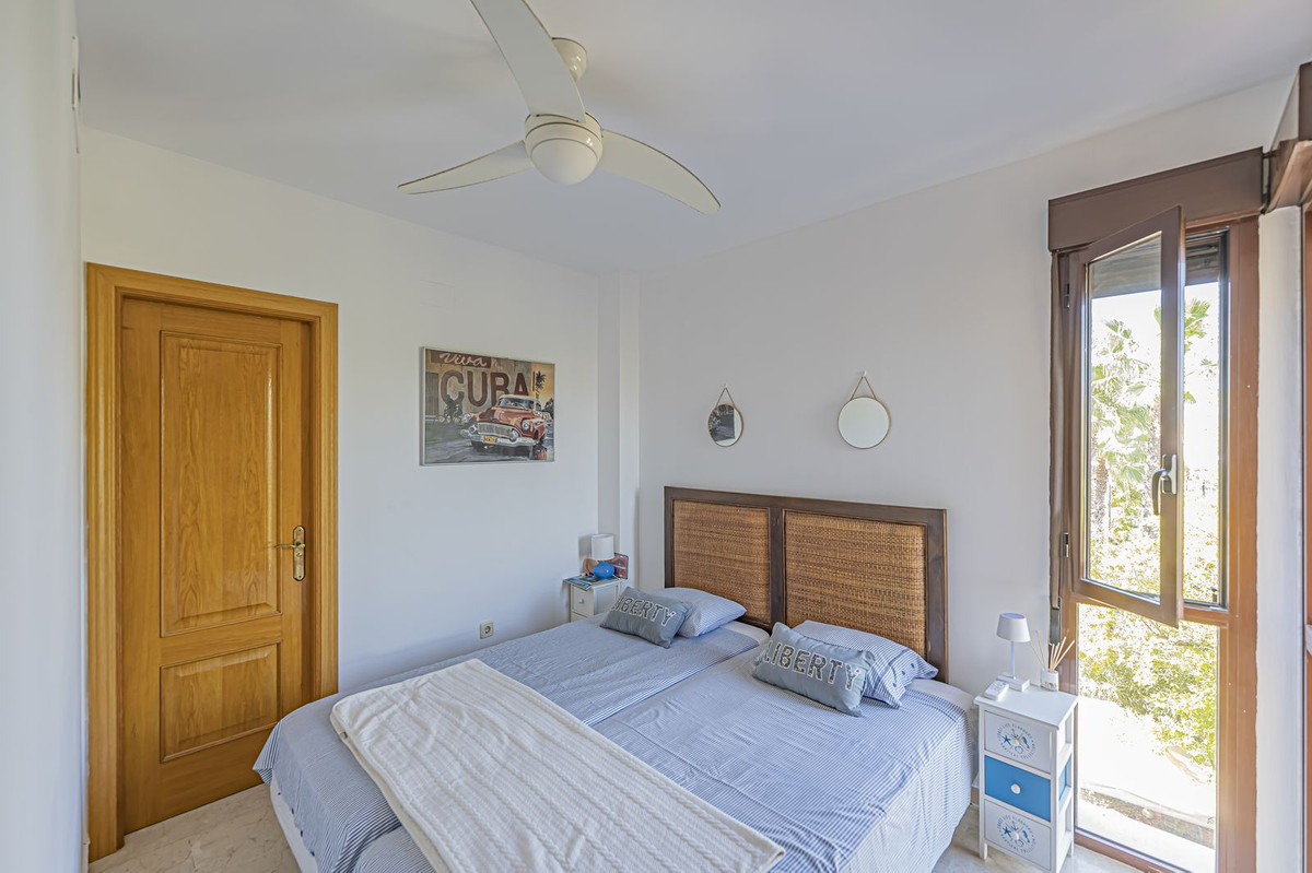 2 bedroom Apartment in Costalita in Costalita - foto 15