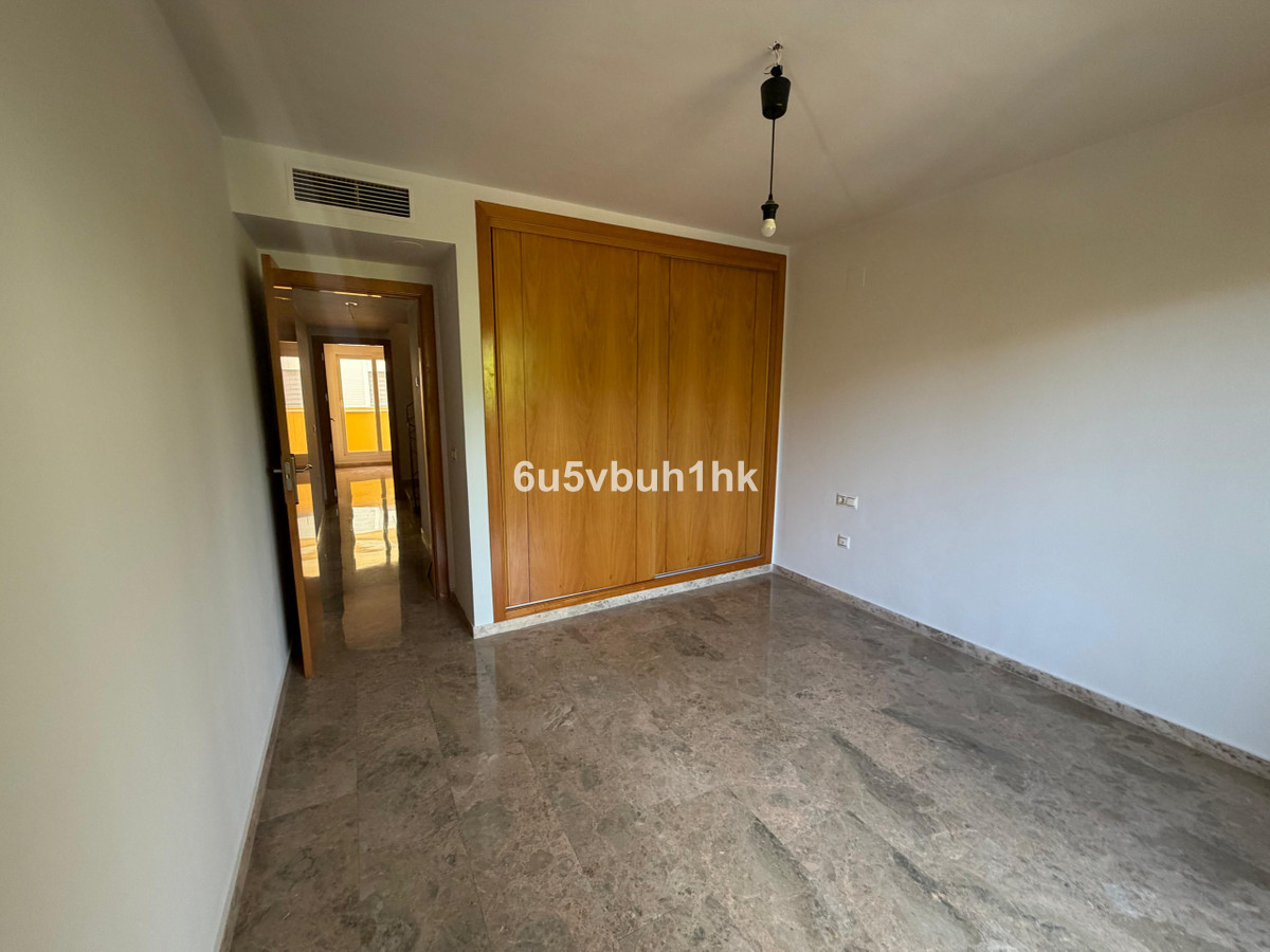 3 bedroom Apartment in Torremolinos in Torremolinos - foto 13