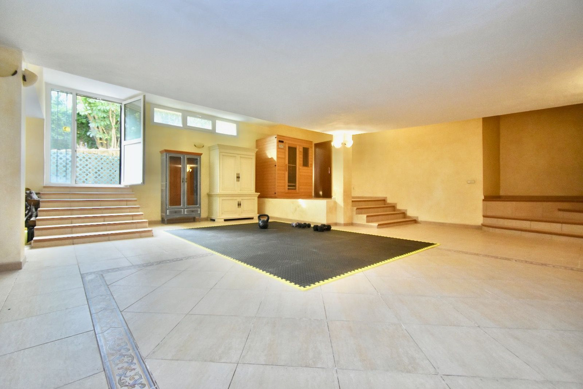 Vrijstaande villa aan de golfbaan El Hacho, La Duquesa in La Duquesa - foto 19