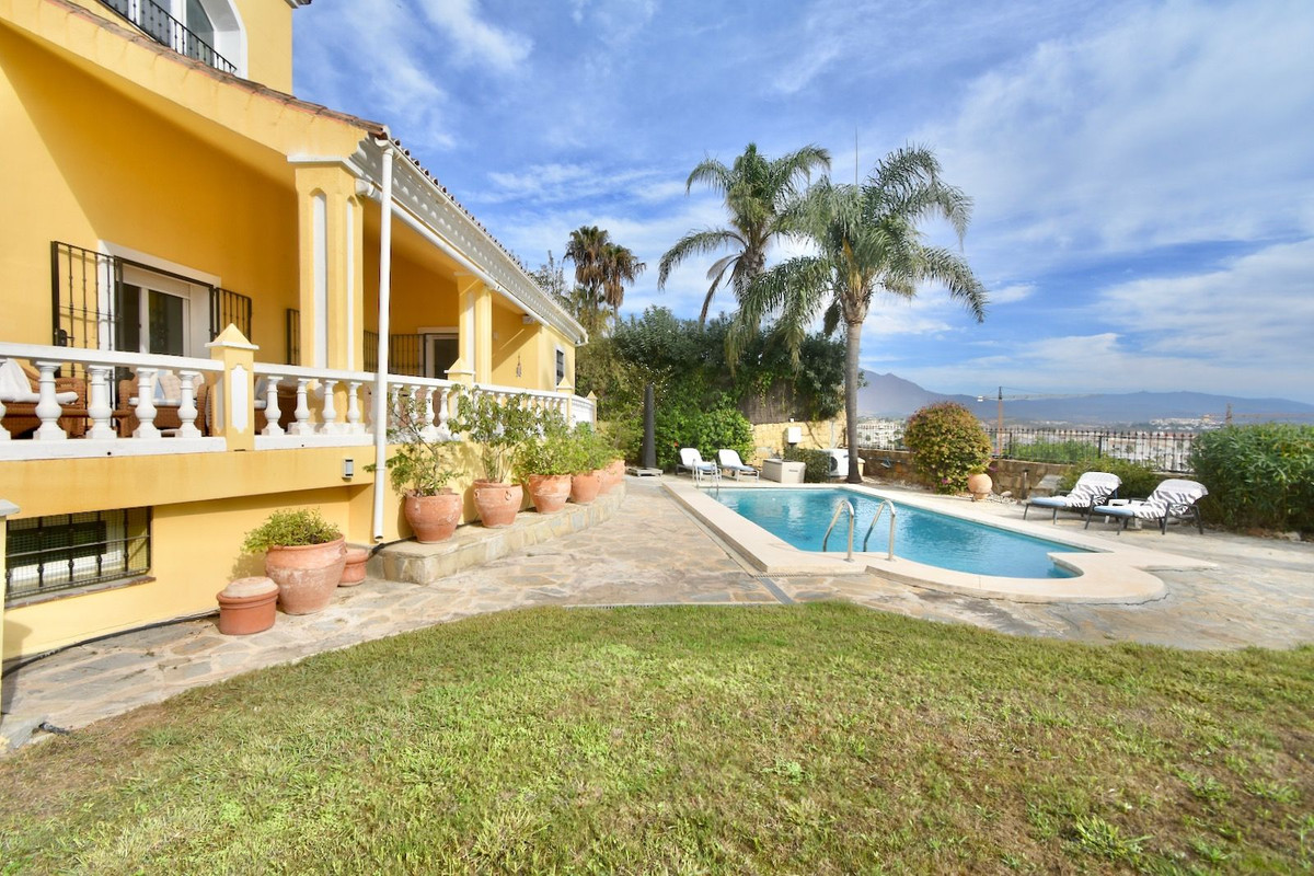 Vrijstaande villa aan de golfbaan El Hacho, La Duquesa in La Duquesa - foto 3