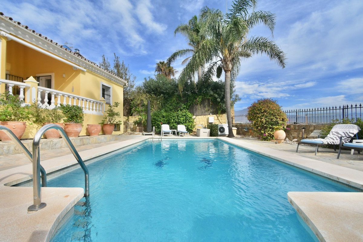 Vrijstaande villa aan de golfbaan El Hacho, La Duquesa in La Duquesa - foto 4