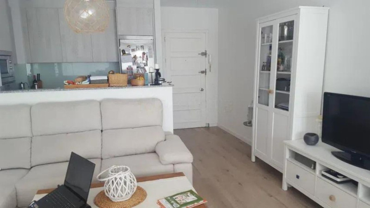 1 bedroom Apartment in Nueva Andalucía in Nueva Andalucía - foto 5
