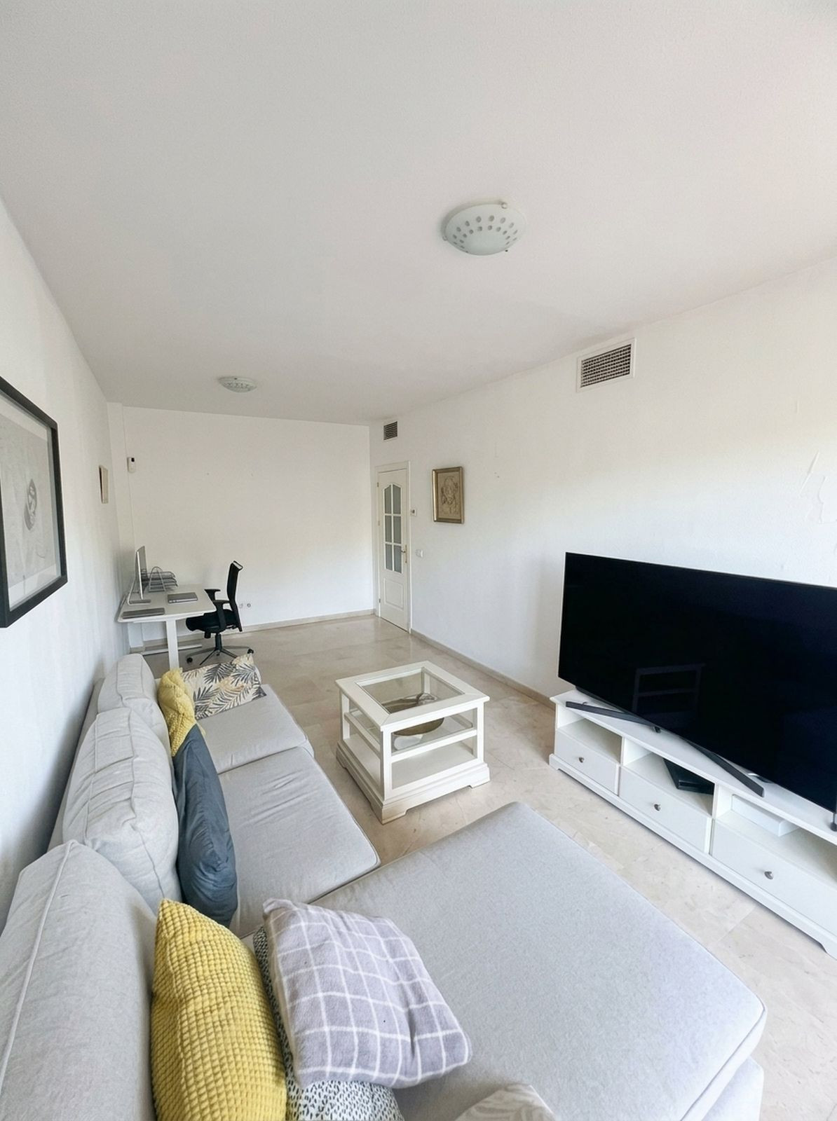 Twee-slaapkamer appartement in La Duquesa met terras en garage in La Duquesa - foto 7