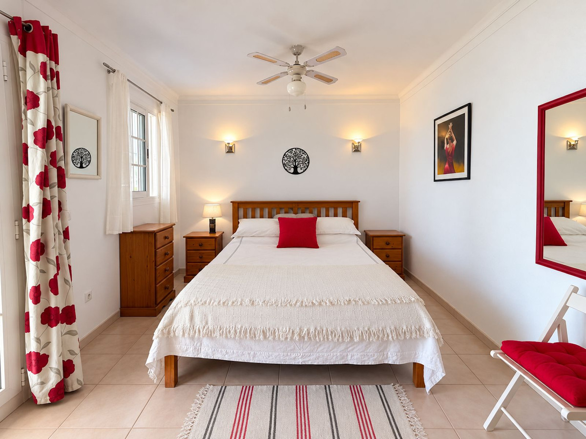 2 bedroom House in Nerja in Nerja - foto 14
