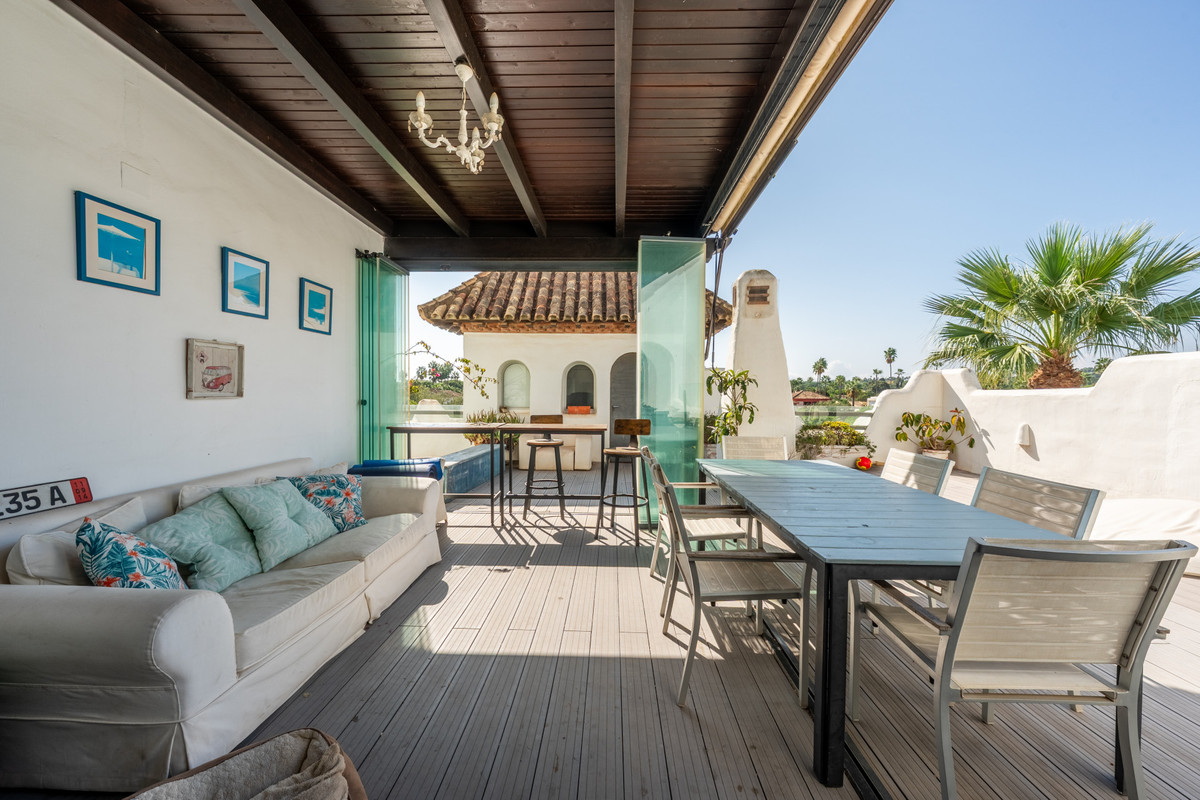 Drie-slaapkamerappartement in Sotogrande Costa in Sotogrande Costa - foto 9