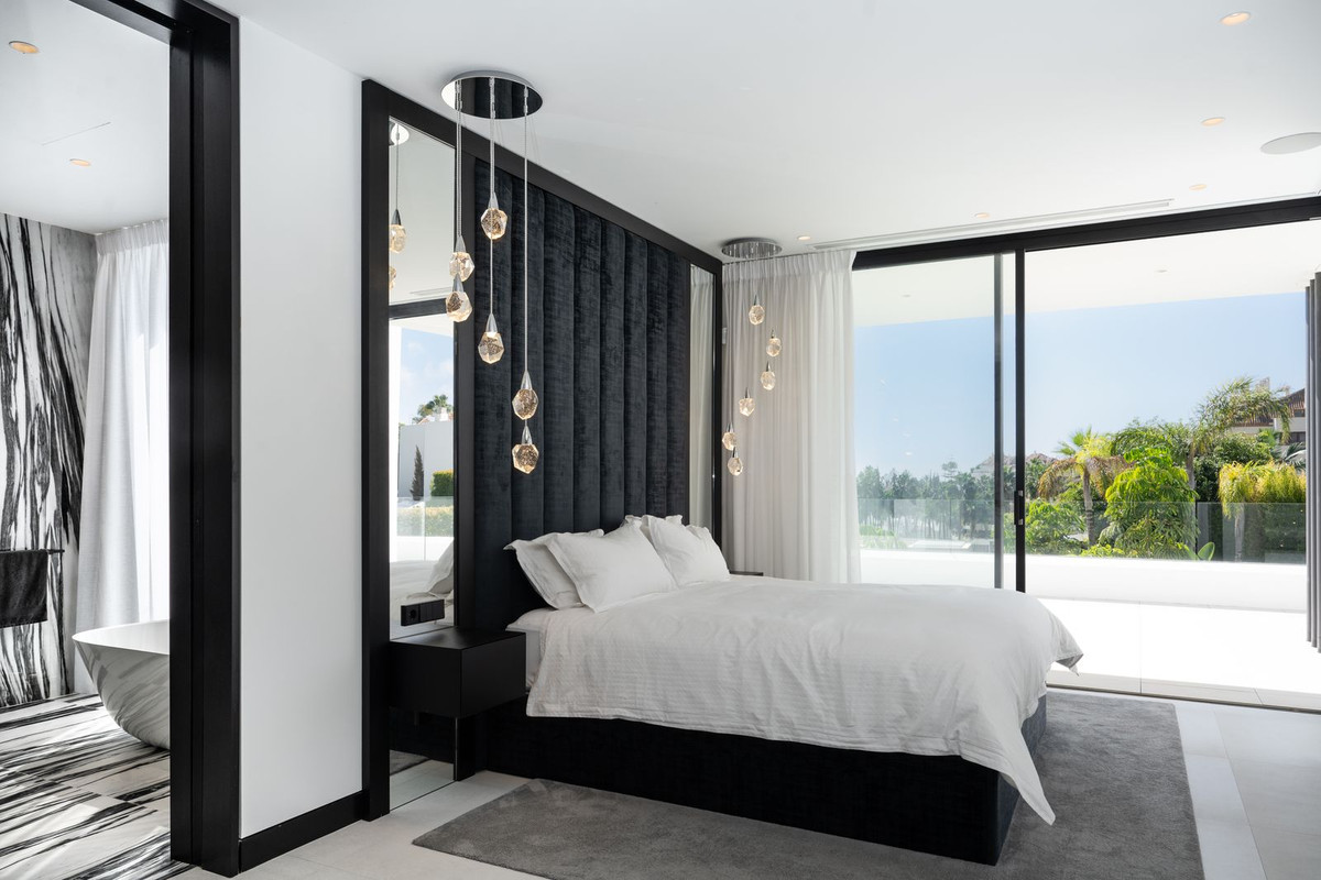 5-slaapkamer villa aan Marbella’s Golden Mile in Marbella - foto 17
