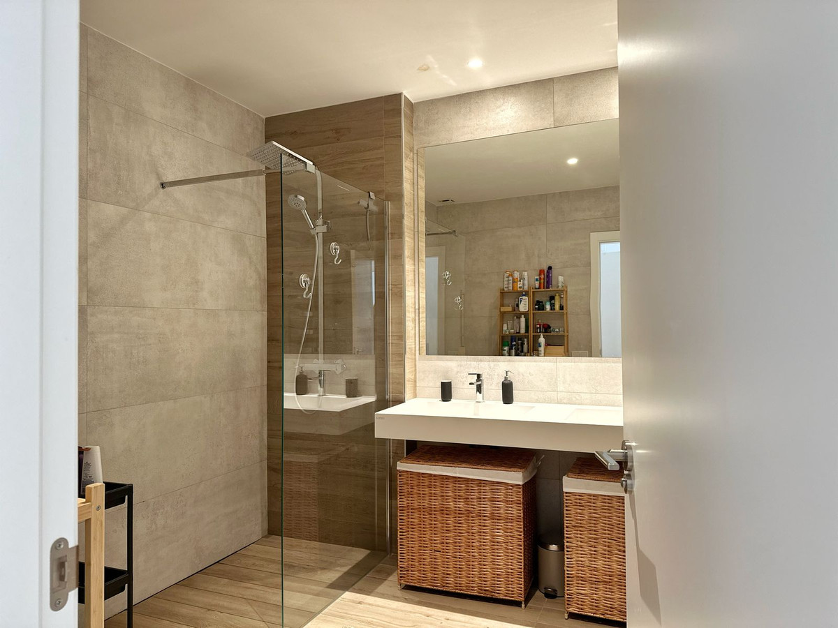 Elegant twee-slaapkamerappartement in exclusieve afgesloten gemeenschap met resort-achtige voorzieningen in Cabopino - foto 14