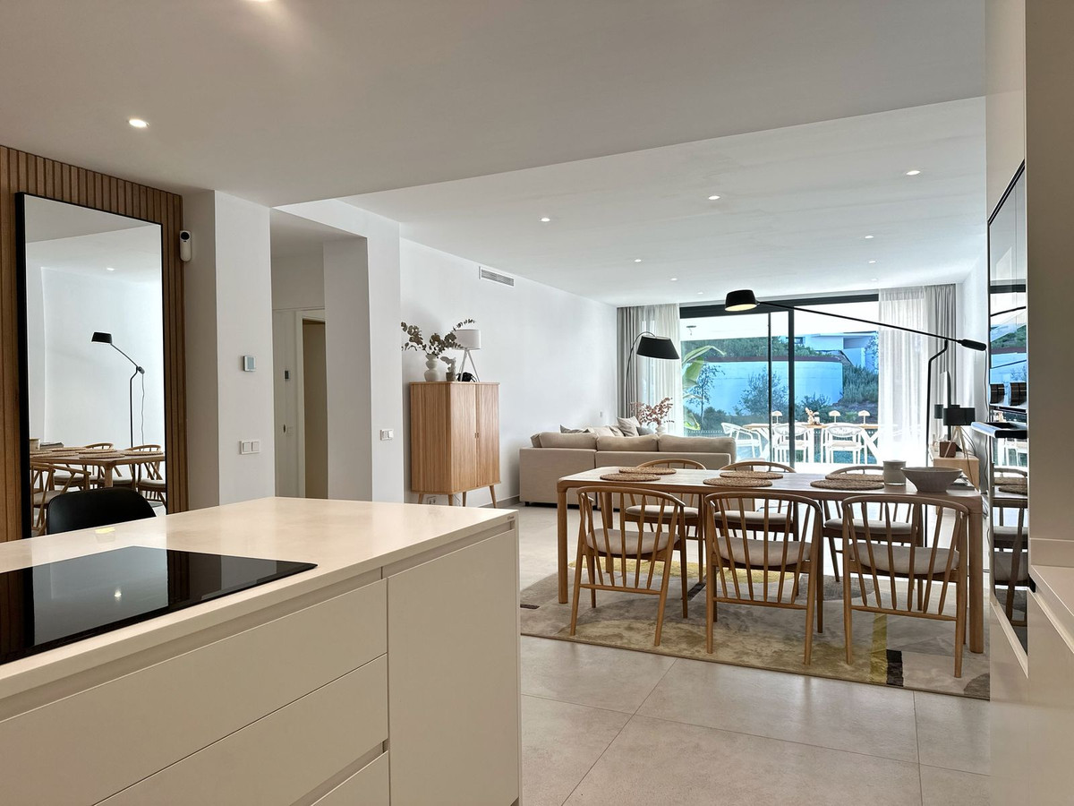 Elegant twee-slaapkamerappartement in exclusieve afgesloten gemeenschap met resort-achtige voorzieningen in Cabopino - foto 3
