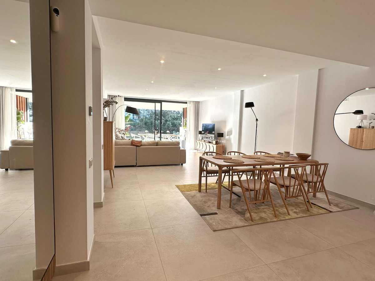 Elegant twee-slaapkamerappartement in exclusieve afgesloten gemeenschap met resort-achtige voorzieningen in Cabopino - foto 6