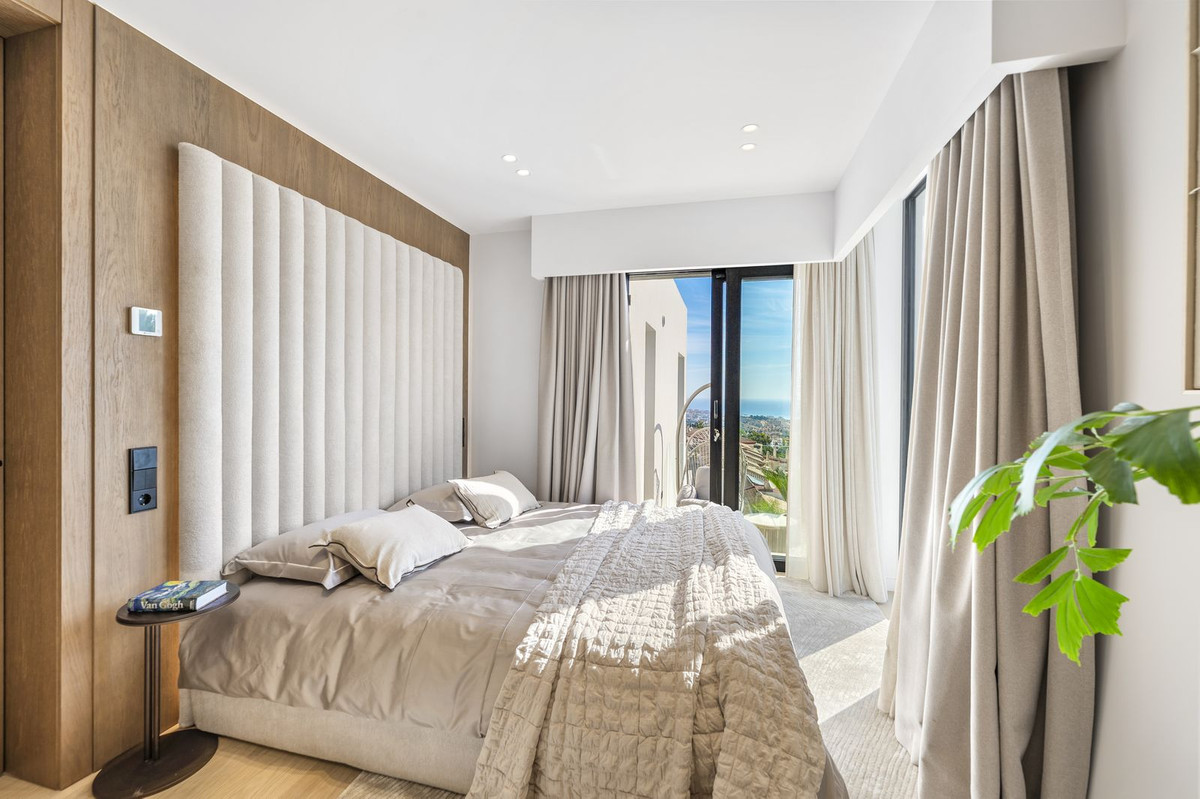 Brandnieuwe designervilla met panoramisch zeezicht in Benalmádena in Benalmadena - foto 12