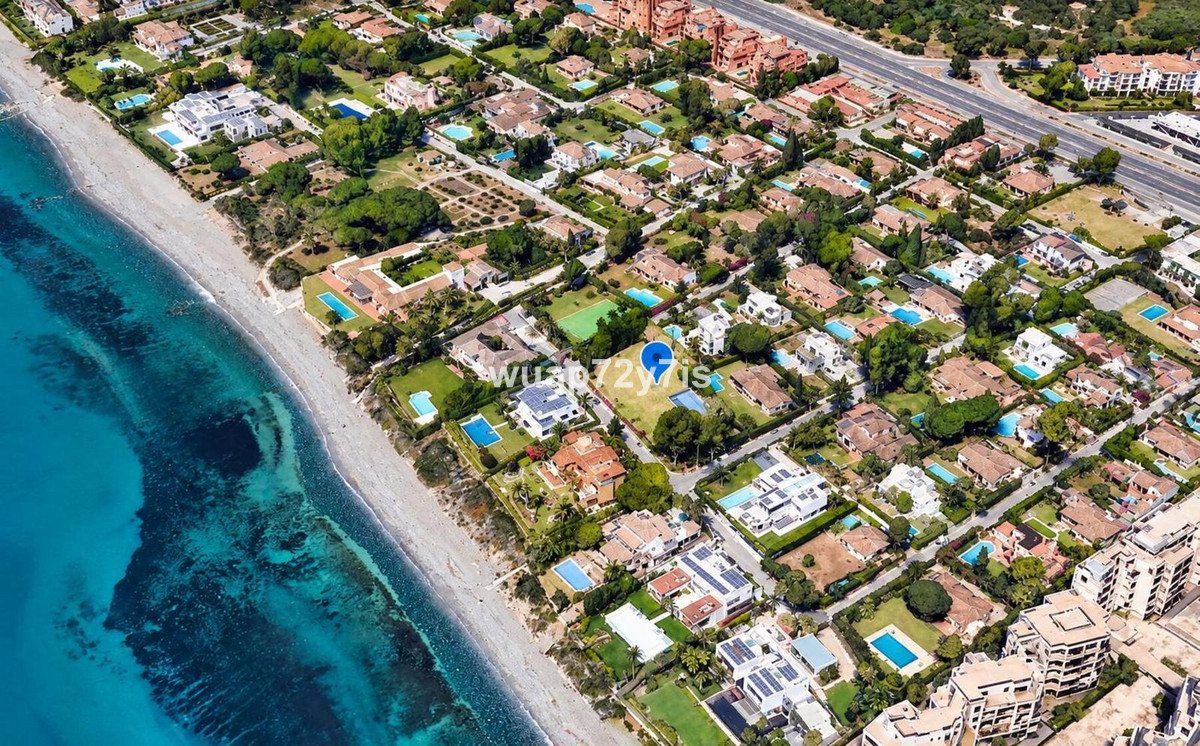 Plot in El Paraiso in El Paraiso - foto 2