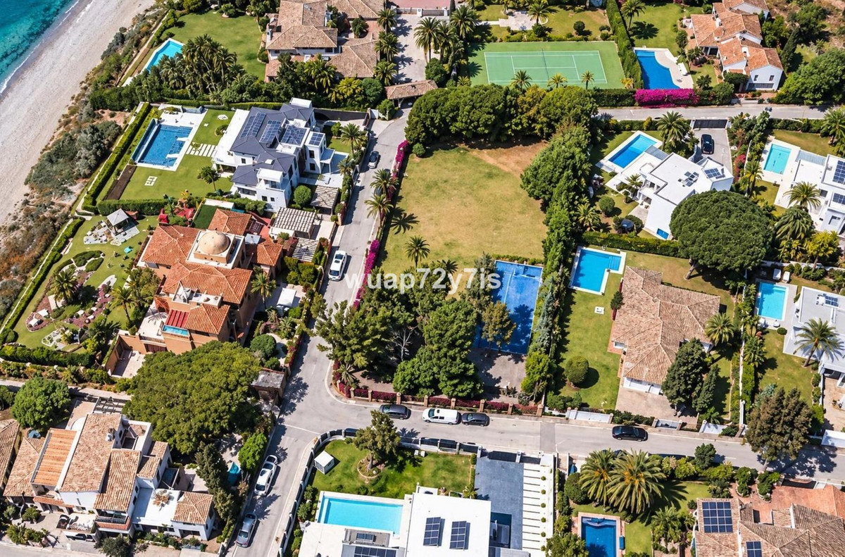 Plot in El Paraiso in El Paraiso - foto 3