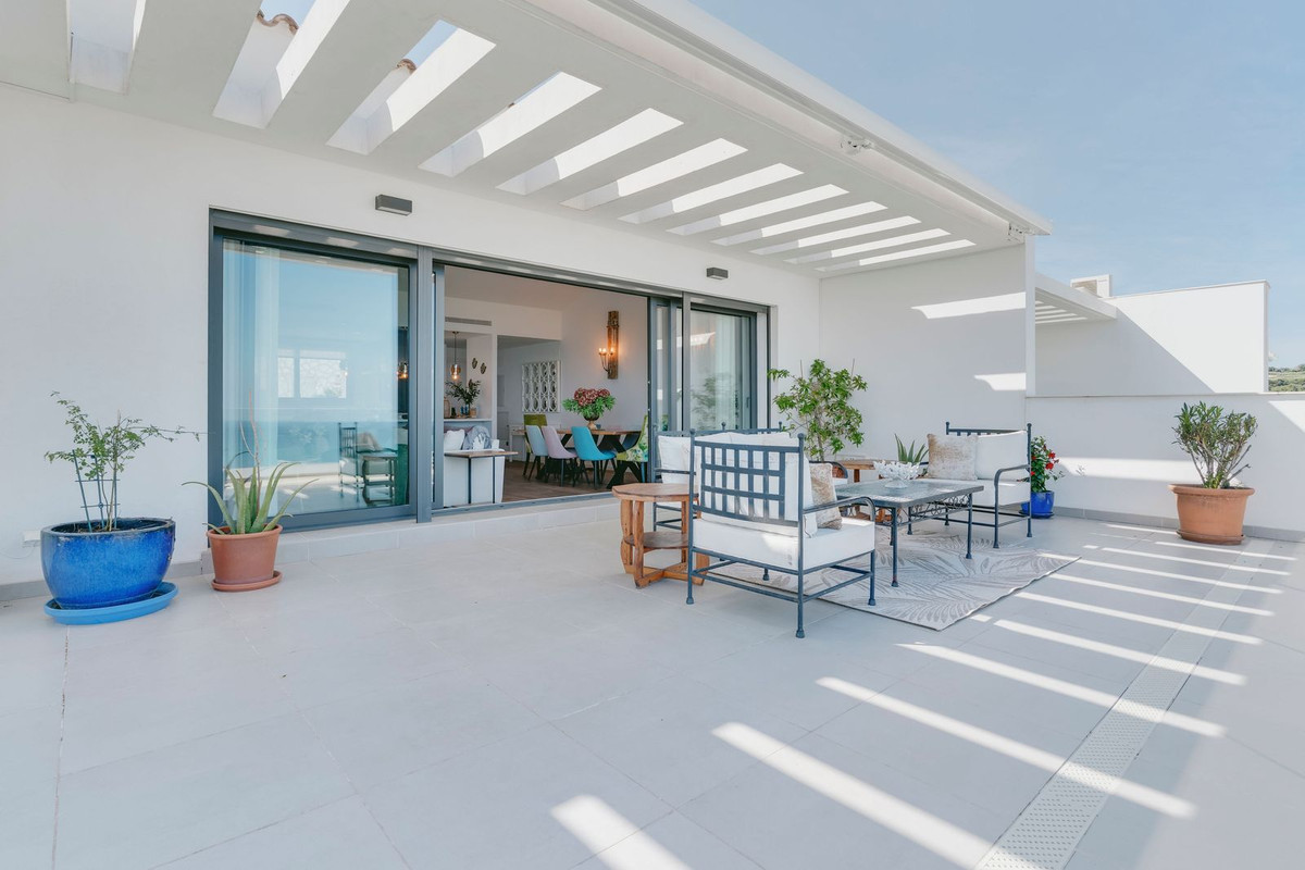 3-slaapkamer hoekpenthouse met panoramisch uitzicht in La Alcaidesa in La Alcaidesa - foto 8