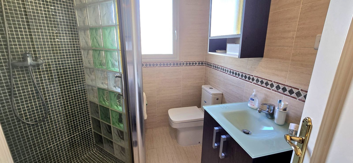 Duplex penthouse met zeezicht in Bel-Air, Estepona in Bel Air - foto 15