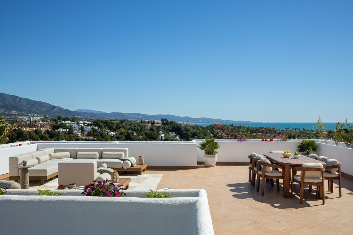 Appartement met twee slaapkamers in Nueva Andalucía in Nueva Andalucía - foto 16
