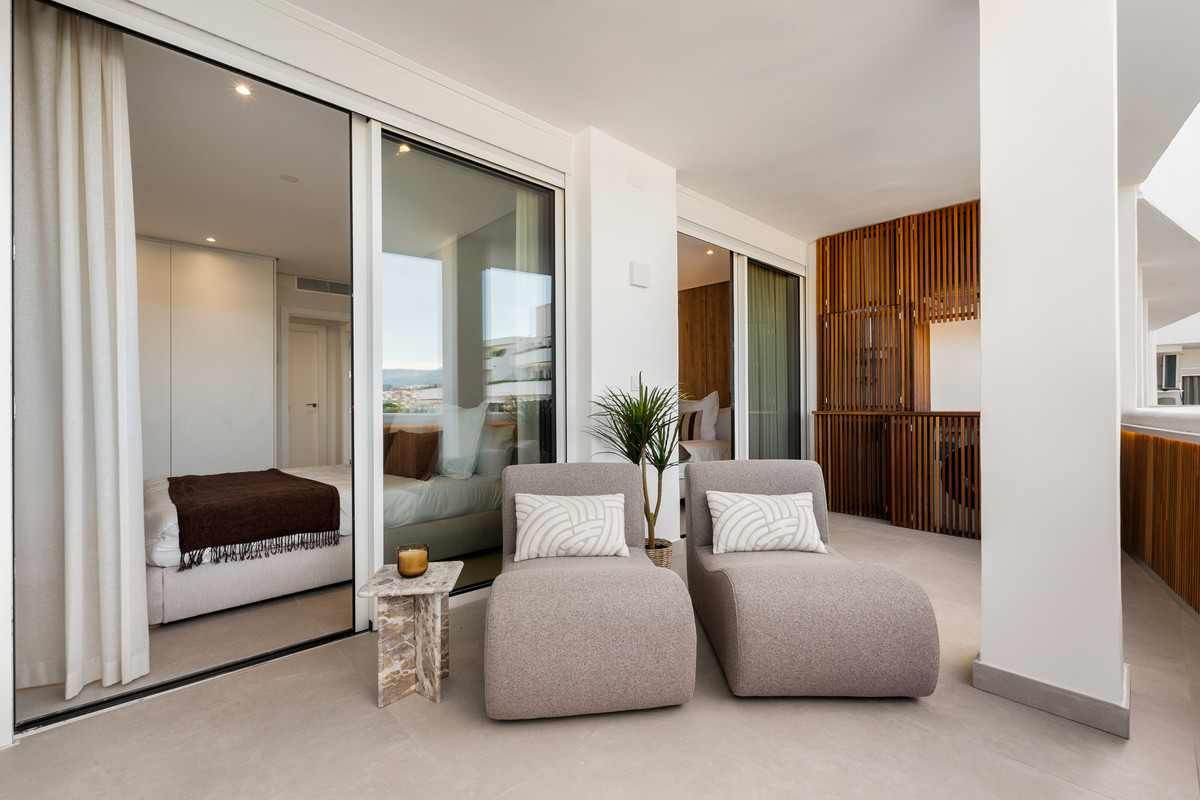 Appartement met twee slaapkamers in Nueva Andalucía in Nueva Andalucía - foto 18