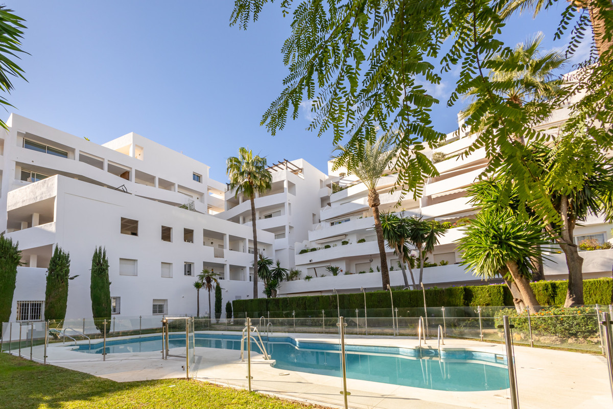 Appartement met twee slaapkamers in Nueva Andalucía in Nueva Andalucía - foto 5