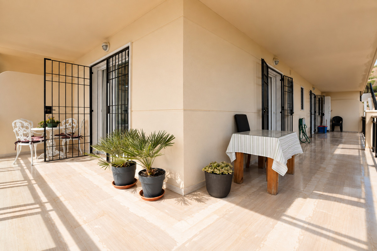 Twee-slaapkamerappartement aan de kust in Fuengirola in Fuengirola - foto 13