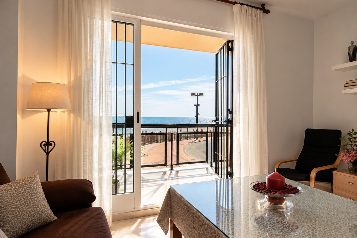Twee-slaapkamerappartement aan de kust in Fuengirola in Fuengirola - foto 3