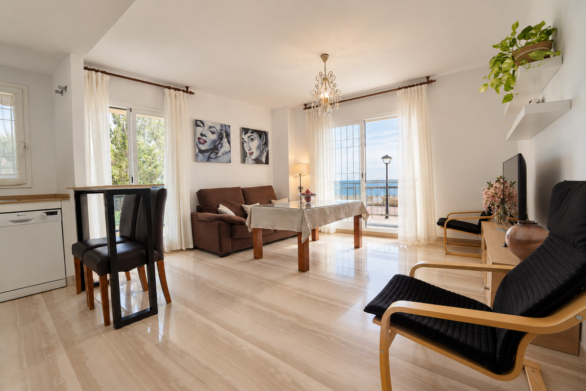 Twee-slaapkamerappartement aan de kust in Fuengirola in Fuengirola - foto 5