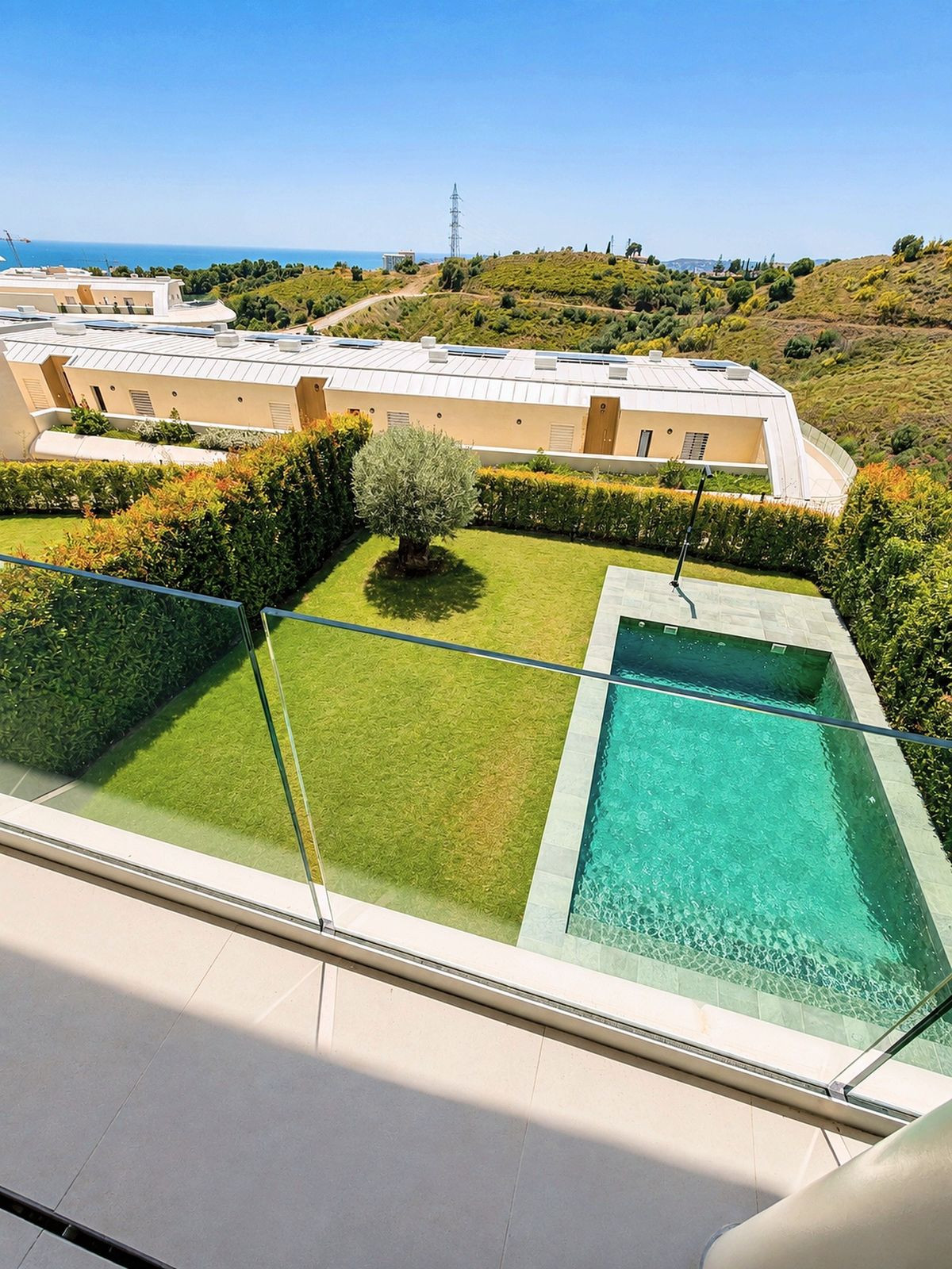 Luxueus 3-slaapkamer appartement met panoramisch zeezicht in Valley Collection, Higuerón, Fuengirola in Fuengirola - foto 2