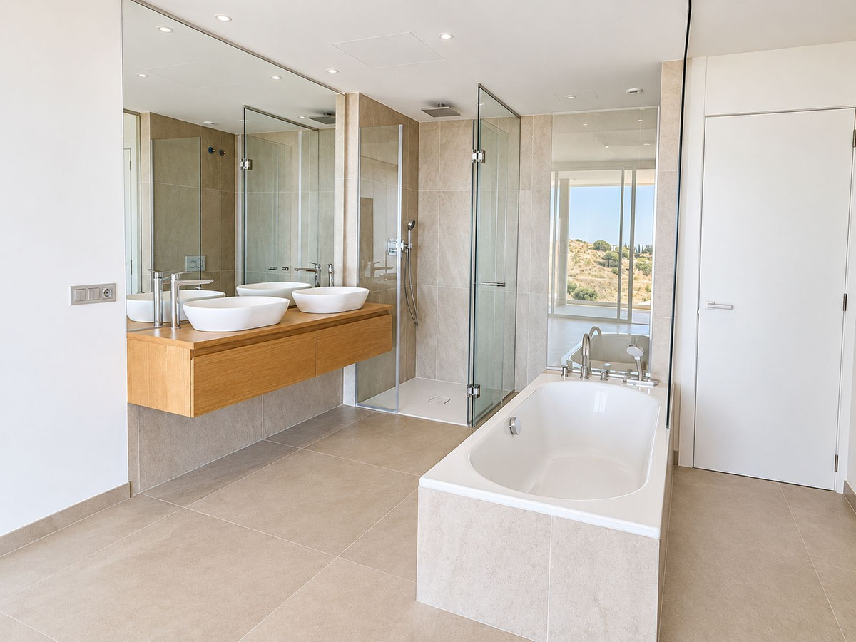 Luxueus 3-slaapkamer appartement met panoramisch zeezicht in Valley Collection, Higuerón, Fuengirola in Fuengirola - foto 15