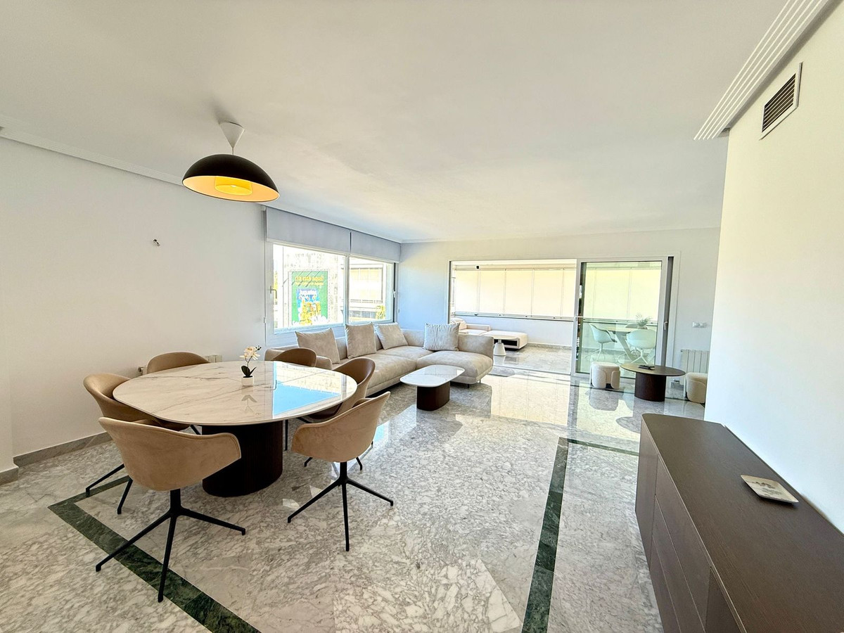 Drie-slaapkamer appartement in Puerto Banús in Puerto Banús - foto 9