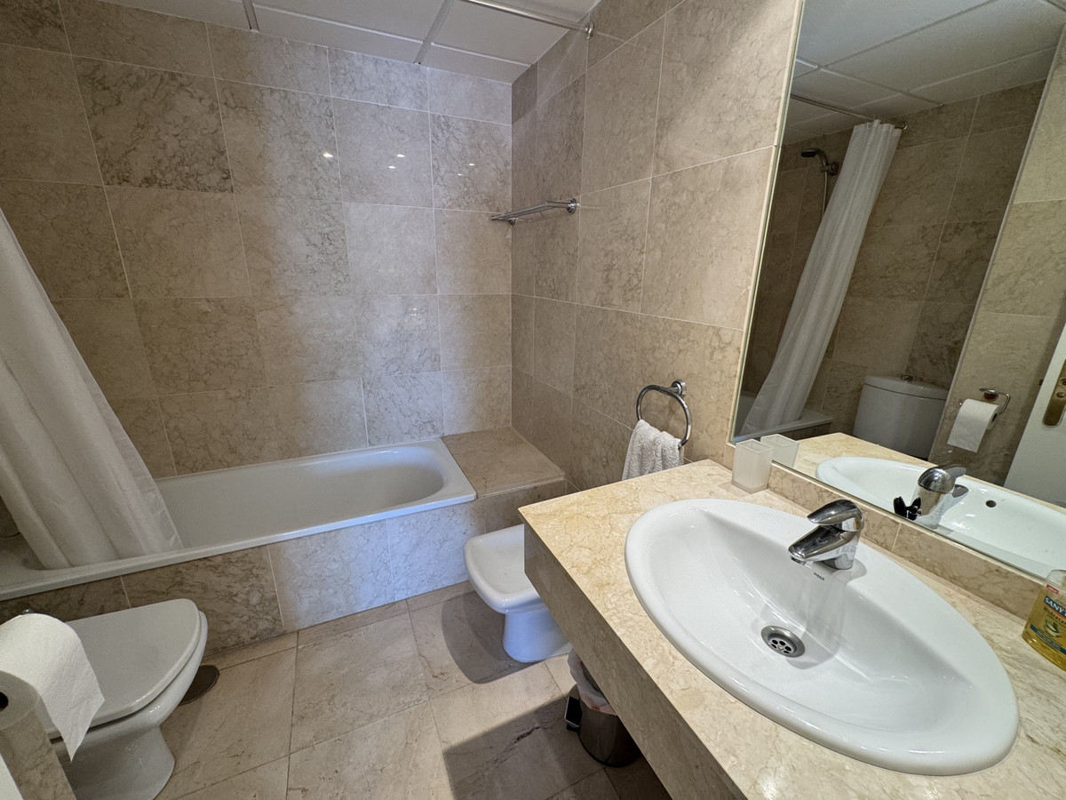 Drie slaapkamers penthouse in Marbella in Marbella - foto 14