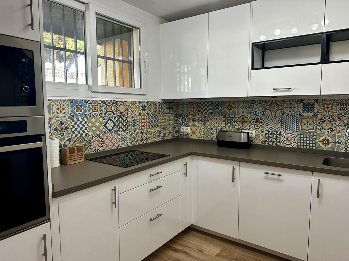 Appartement met 4 slaapkamers in Málaga in Málaga - foto 12
