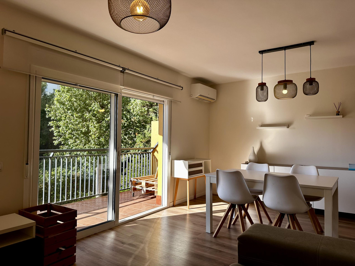 Appartement met 4 slaapkamers in Málaga in Málaga - foto 3
