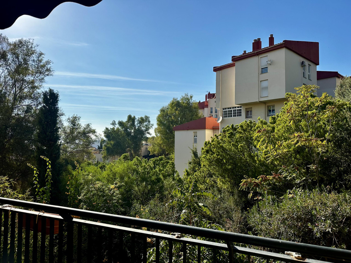 Appartement met 4 slaapkamers in Málaga in Málaga - foto 9