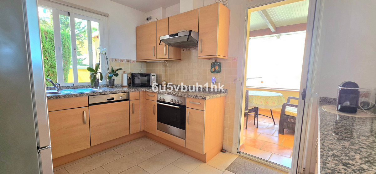 Duplex penthouse met 3 slaapkamers in Los Almendros, Benahavís in Benahavís - foto 4