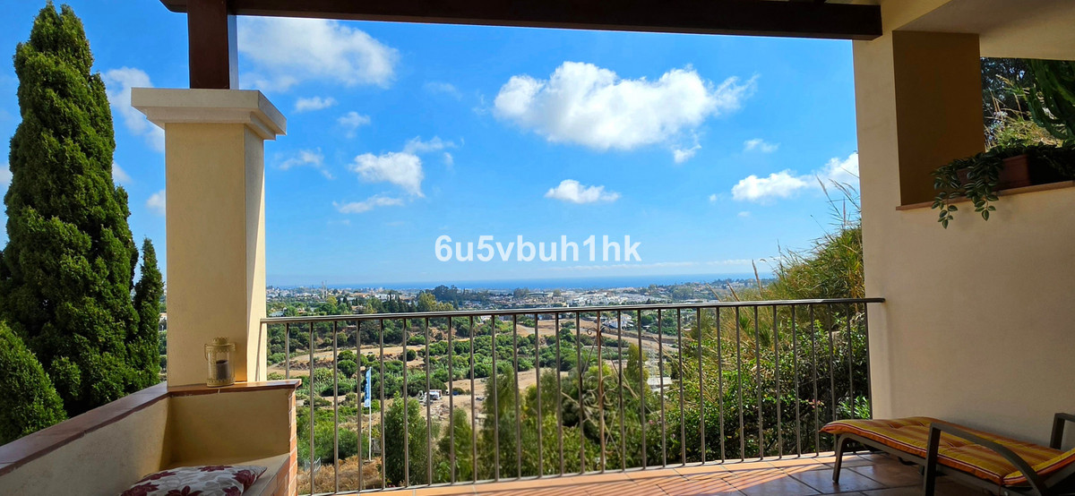 Duplex penthouse met 3 slaapkamers in Los Almendros, Benahavís in Benahavís - foto 7