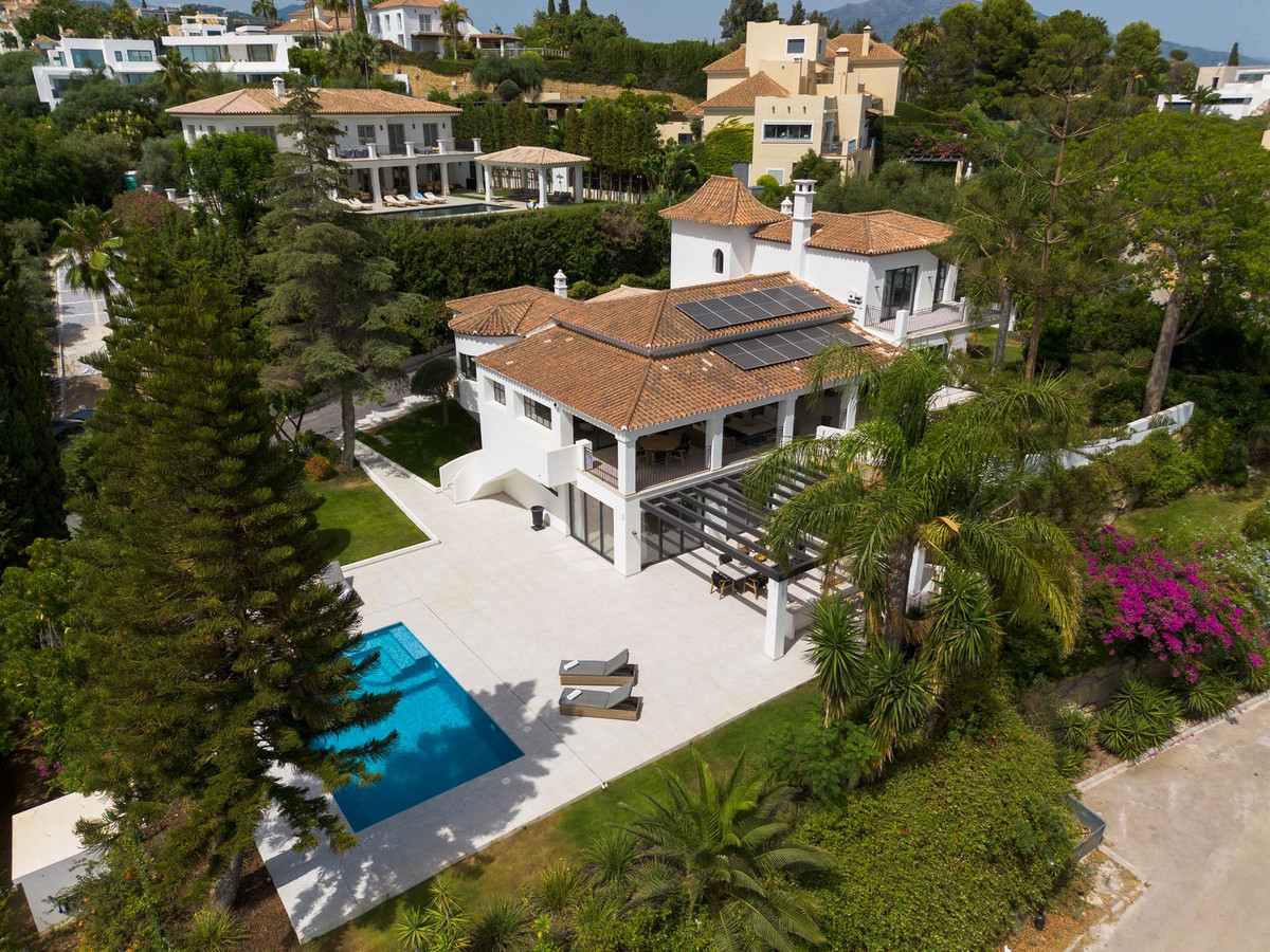 5-slaapkamer villa in La Alquería, Benahavís in Benahavís - foto 2