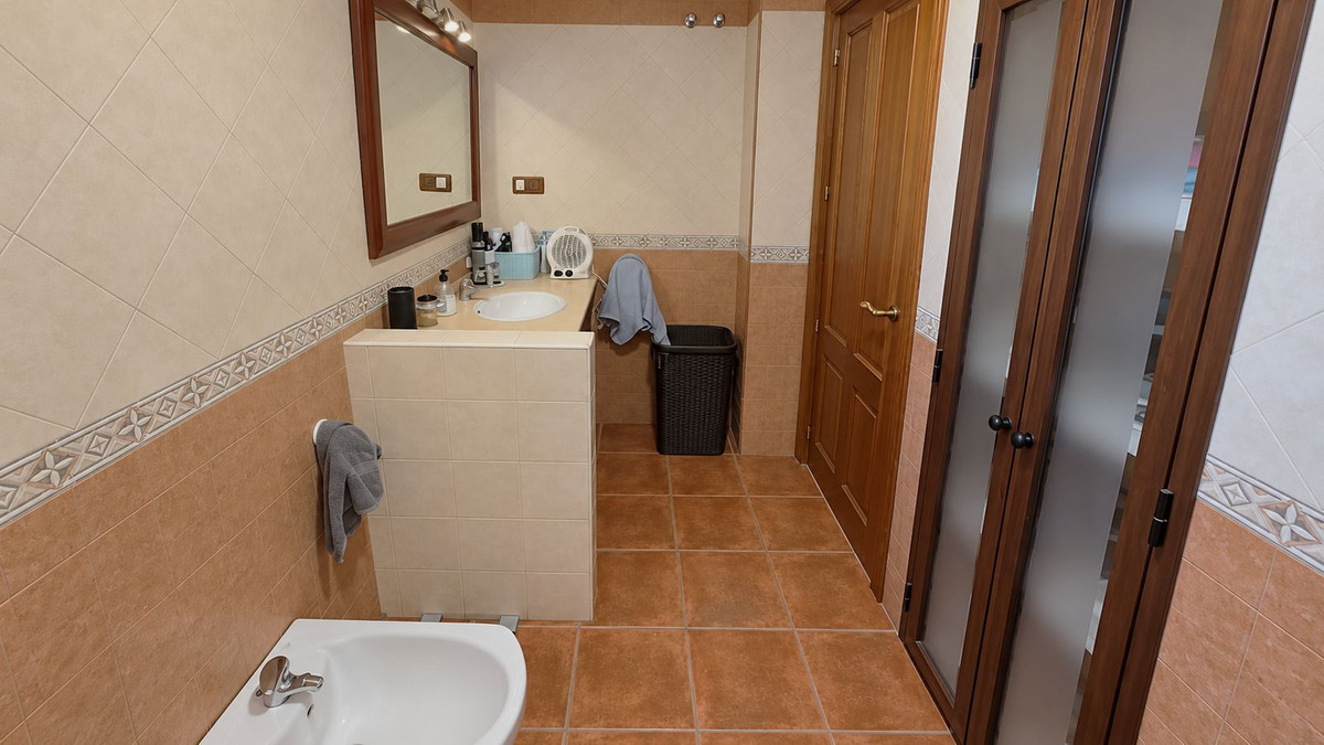 Villa met 6 slaapkamers in Alhaurín de la Torre in Alhaurín de la Torre - foto 16