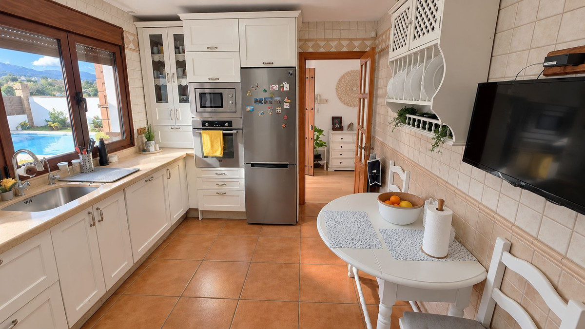 Villa met 6 slaapkamers in Alhaurín de la Torre in Alhaurín de la Torre - foto 5