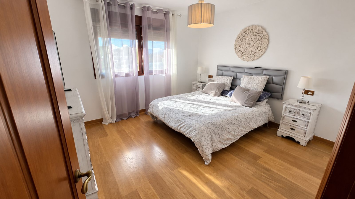 Villa met 6 slaapkamers in Alhaurín de la Torre in Alhaurín de la Torre - foto 10