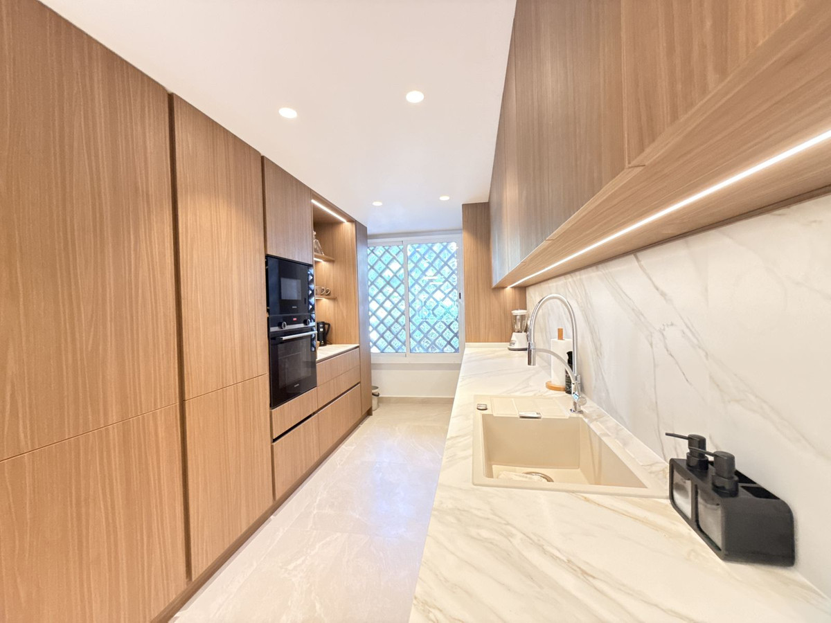 Prachtig volledig gerenoveerde hoekwoning met 4 slaapkamers – Paraíso Bellevue, Benahavís in Benahavís - foto 7
