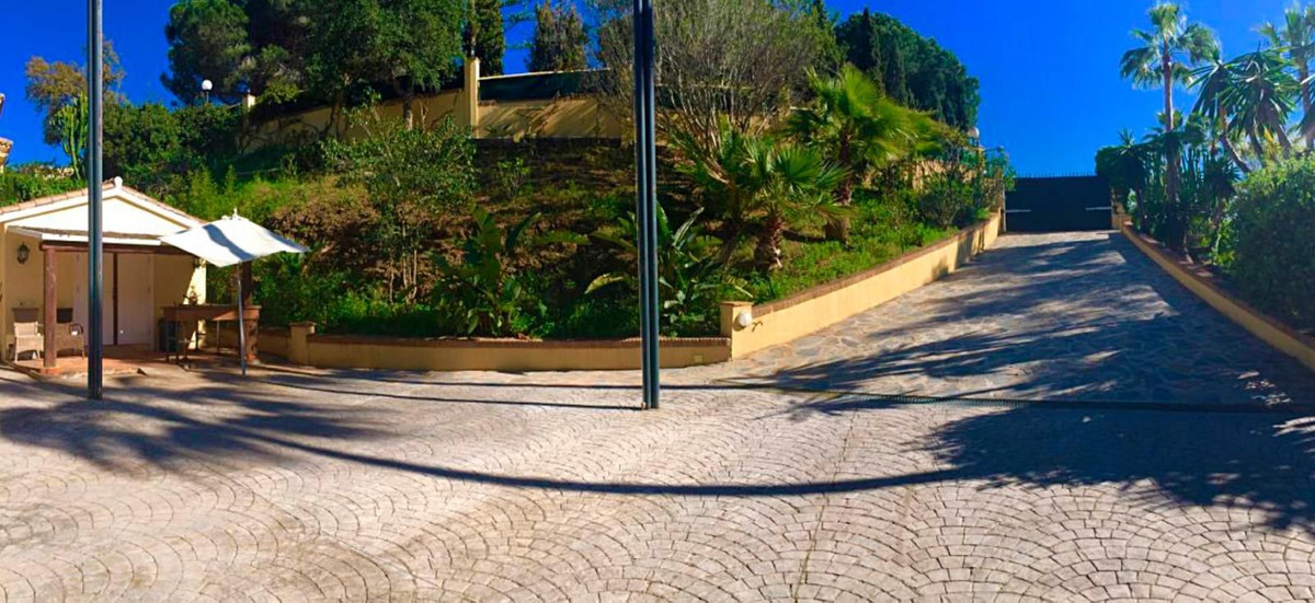 Villa met 5 slaapkamers in Elviria in Elviria - foto 19