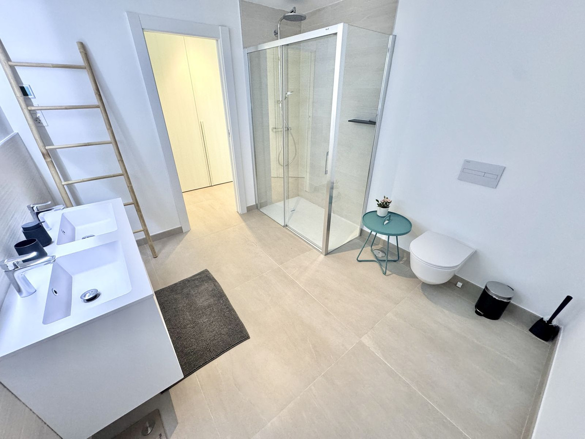 2-slaapkamer penthouse aan Benalmádena Costa met panoramisch zeezicht in Benalmadena Costa - foto 18
